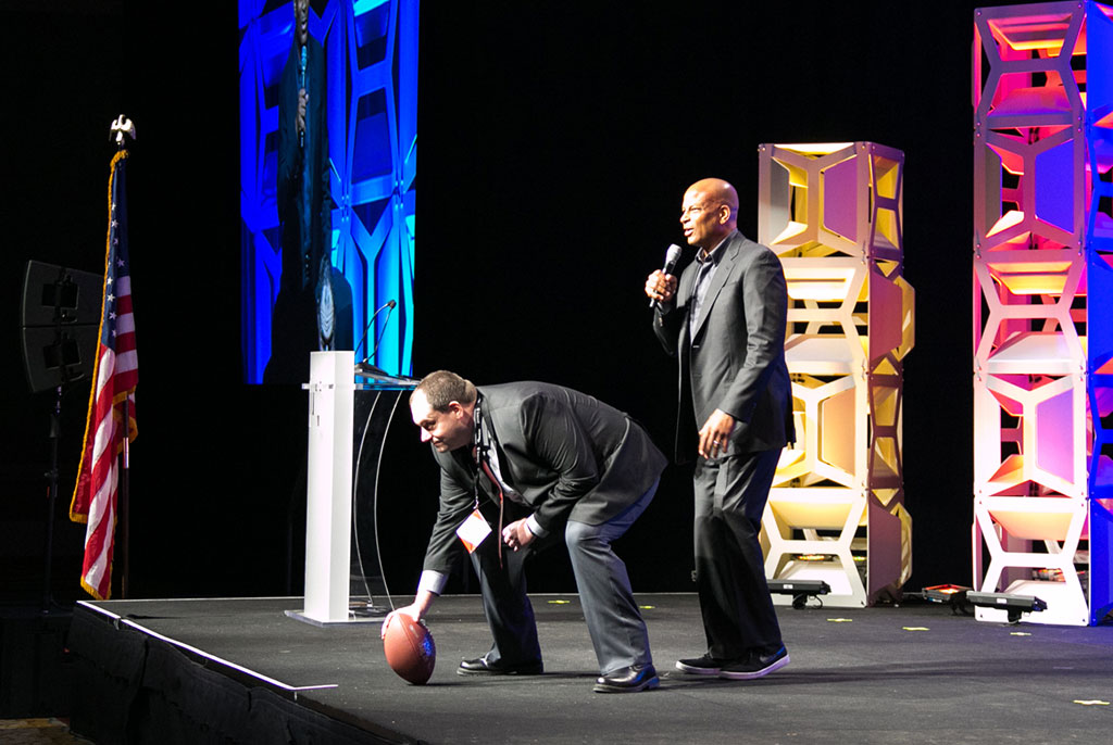 Ronnie Lott with his center, Don Rush