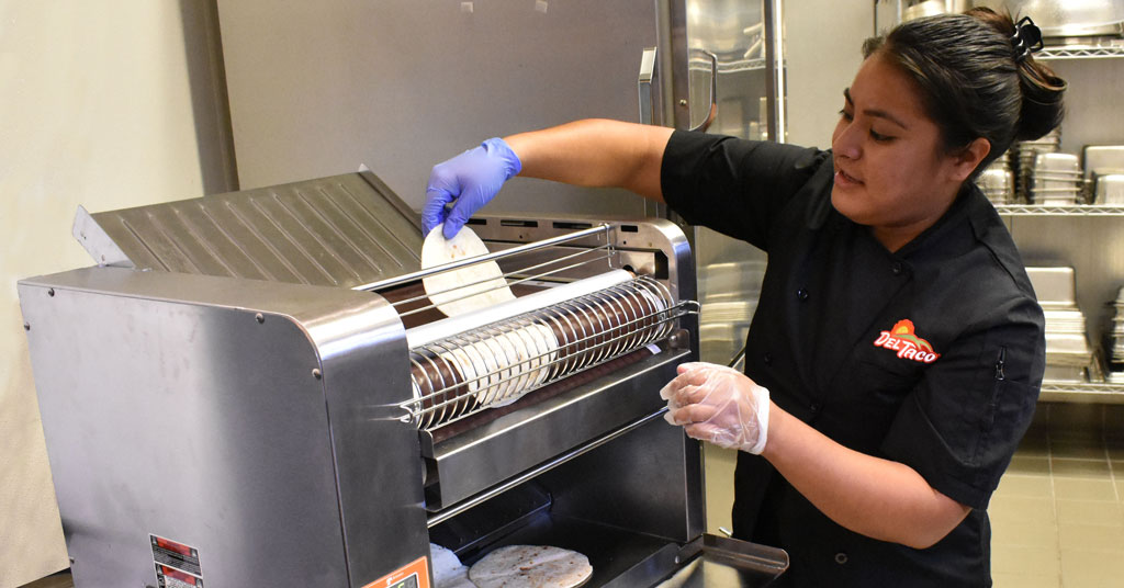 Del Taco Turning To Innovative Kitchen Technology To Save on Labor Costs