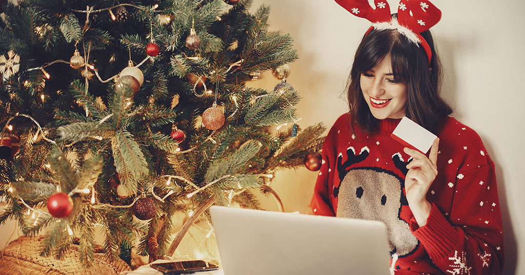 International Online Holiday Shopping Continues to Grow (Survey)