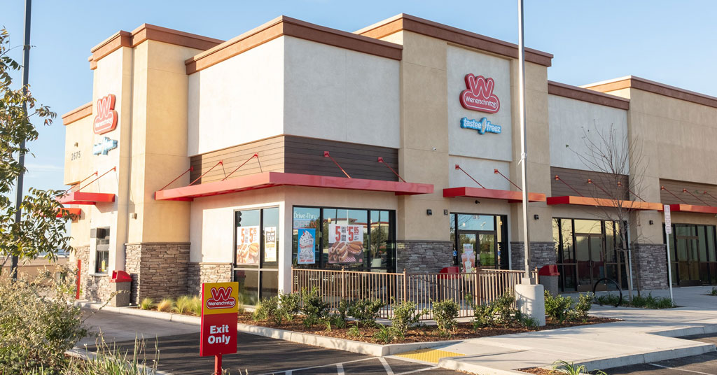 Wienerschnitzel Serves up Growth with Unique Incentive Program that Shortens the ROI Gap for 20 Franchise Partners