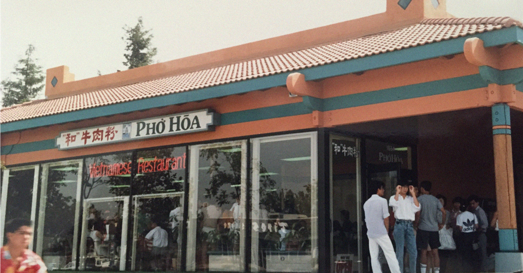 Pho Hoa Noodle Soup Serves Up A Unique Concept & Healthy Twist On Vietnamese Favorite