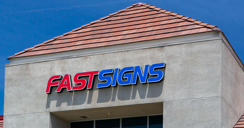 Fastsigns Inks a 12-Location Master Franchise Deal for France and Monaco