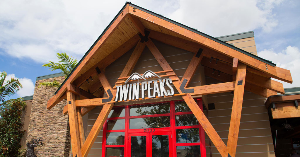 Twin Peaks Serves up Growth