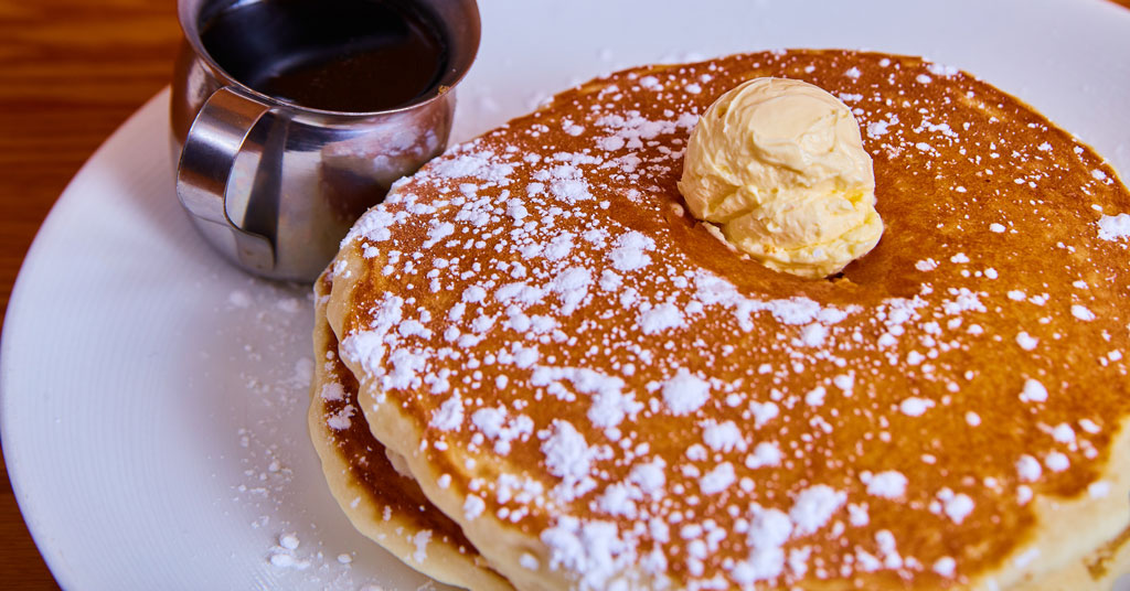 Pair sign 3-unit deal with Perkins Restaurant & Bakery