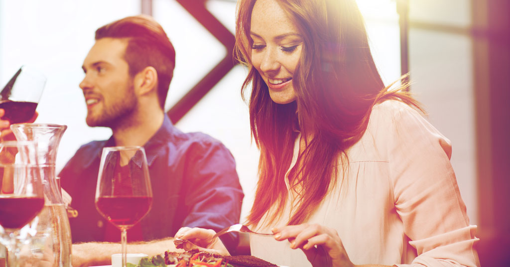 Survey: Consumers content with eating out