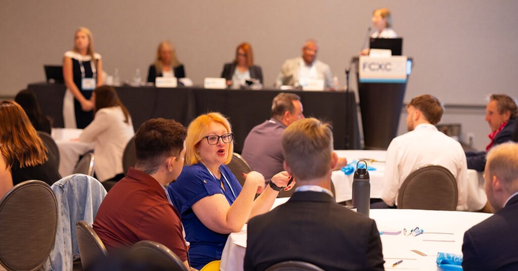 Franchise Leaders Say Personal Touches Win Loyalty