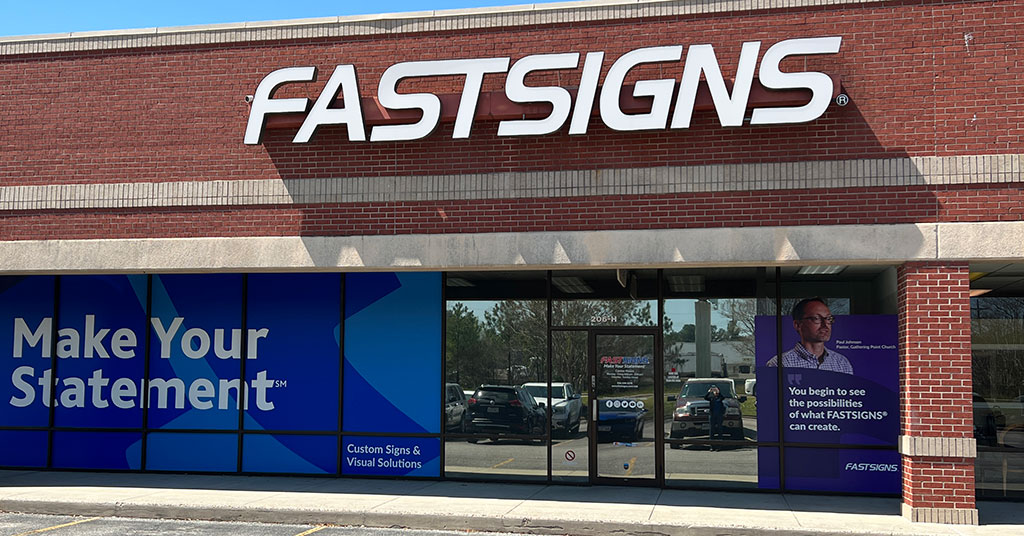 FASTSIGNS® Ranked #1 in Category on Franchise Business Review’s List of the Top Franchises for 2024